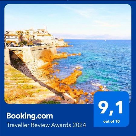 Appart'hôtel Luxe Vieil Antibes 75 m2 avec Parking Extérieur photo