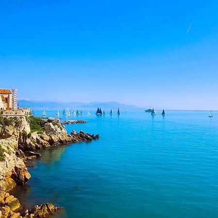 Appart'hôtel Luxe Vieil Antibes 75 m2 avec Parking Extérieur photo
