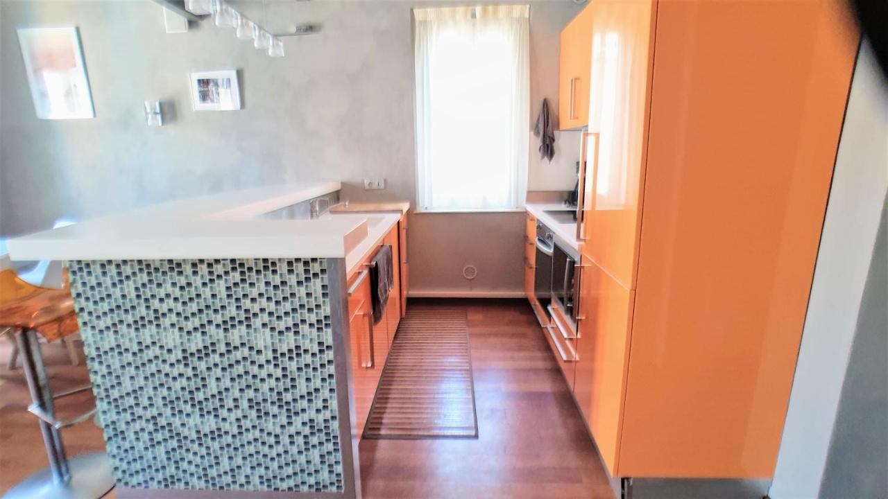 Appart'hôtel Luxe Vieil Antibes 75 m2 avec Parking Extérieur photo