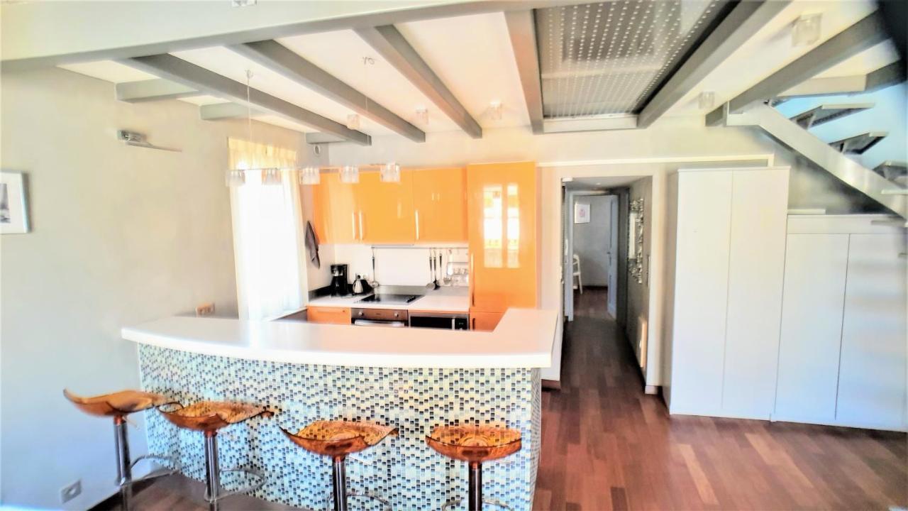 Appart'hôtel Luxe Vieil Antibes 75 m2 avec Parking Extérieur photo